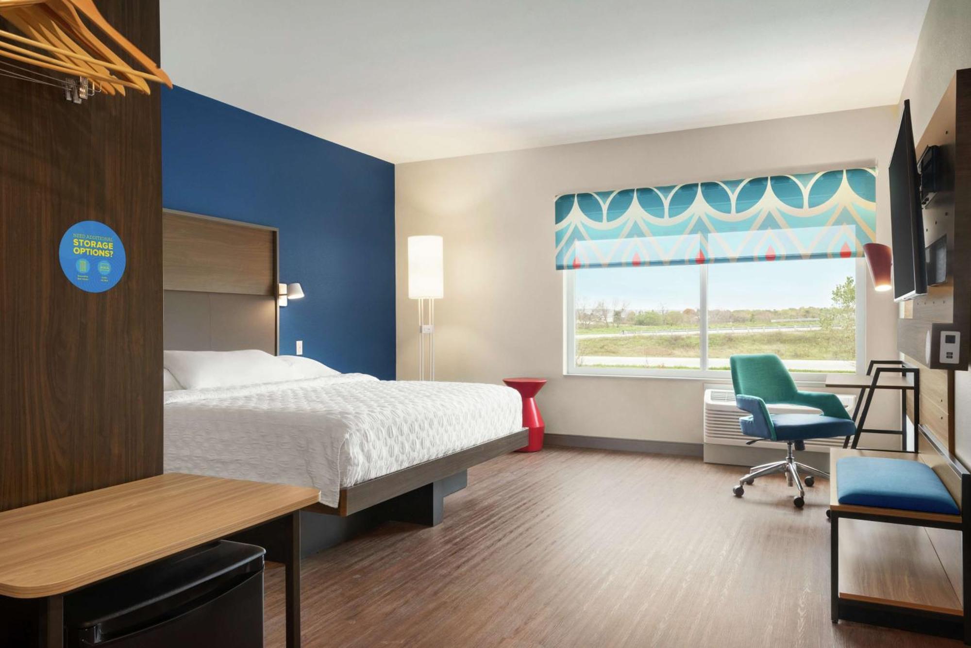 Tru By Hilton Milwaukee Brookfield Hotel Уакиша Екстериор снимка